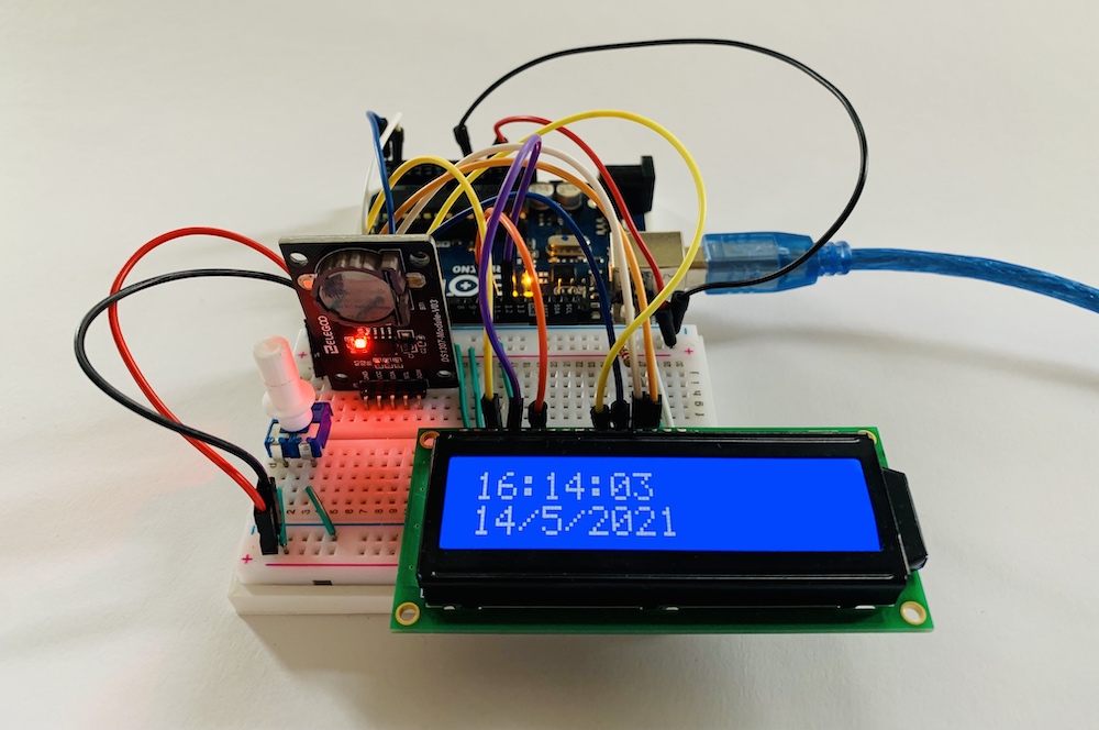 LCD-Uhr-mit-RTC